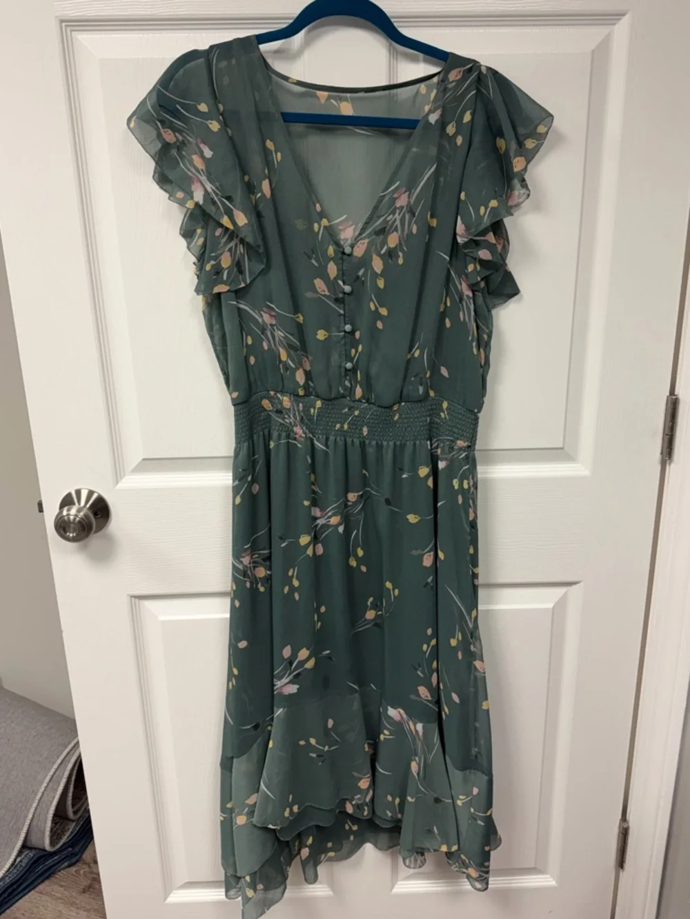 White House Black Market Green Floral Midi Dress with Ruffle Sleeves - Picture 2 of 4